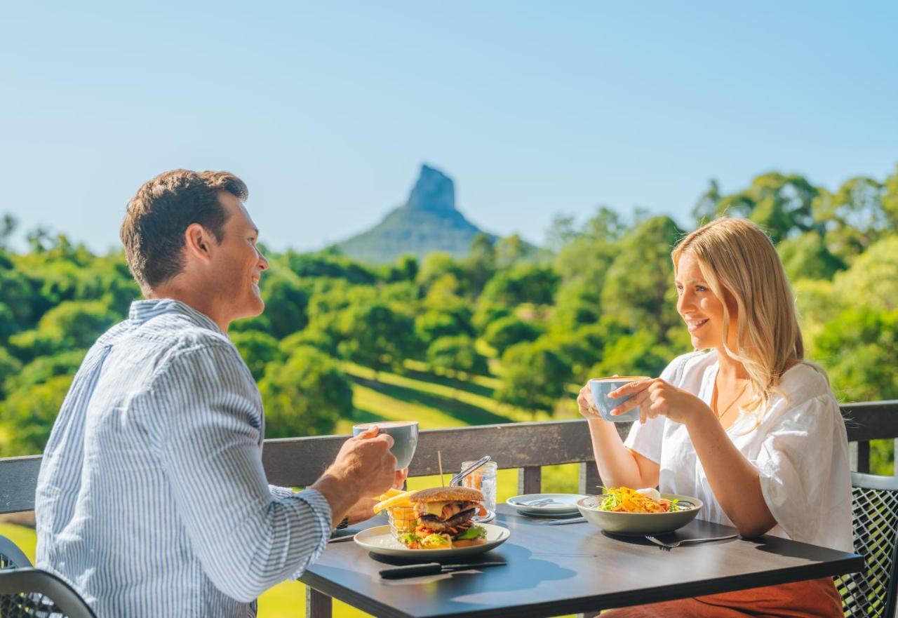 Glass On Glasshouse Glass House Mountains Luaran gambar