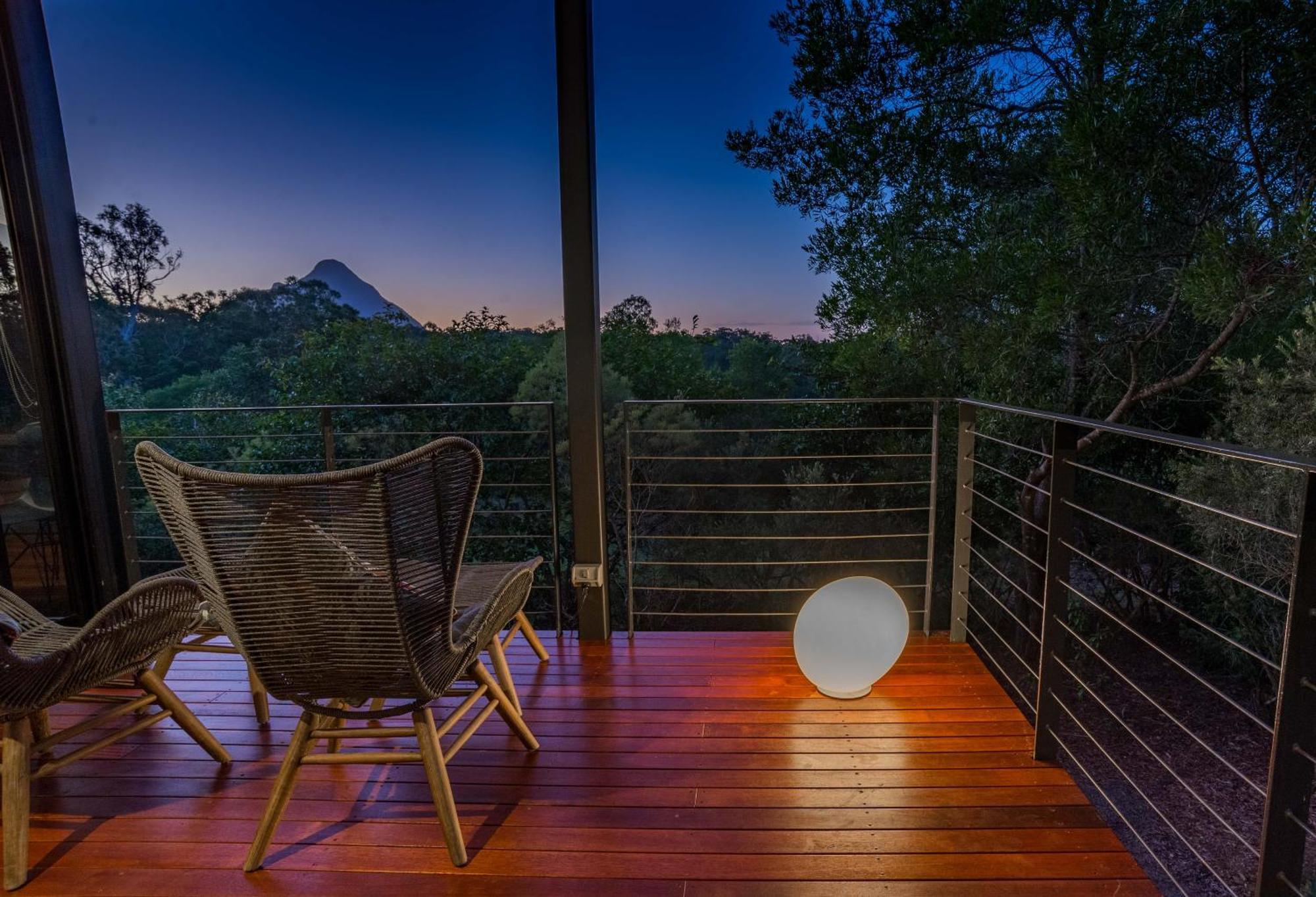 Glass On Glasshouse Glass House Mountains Luaran gambar